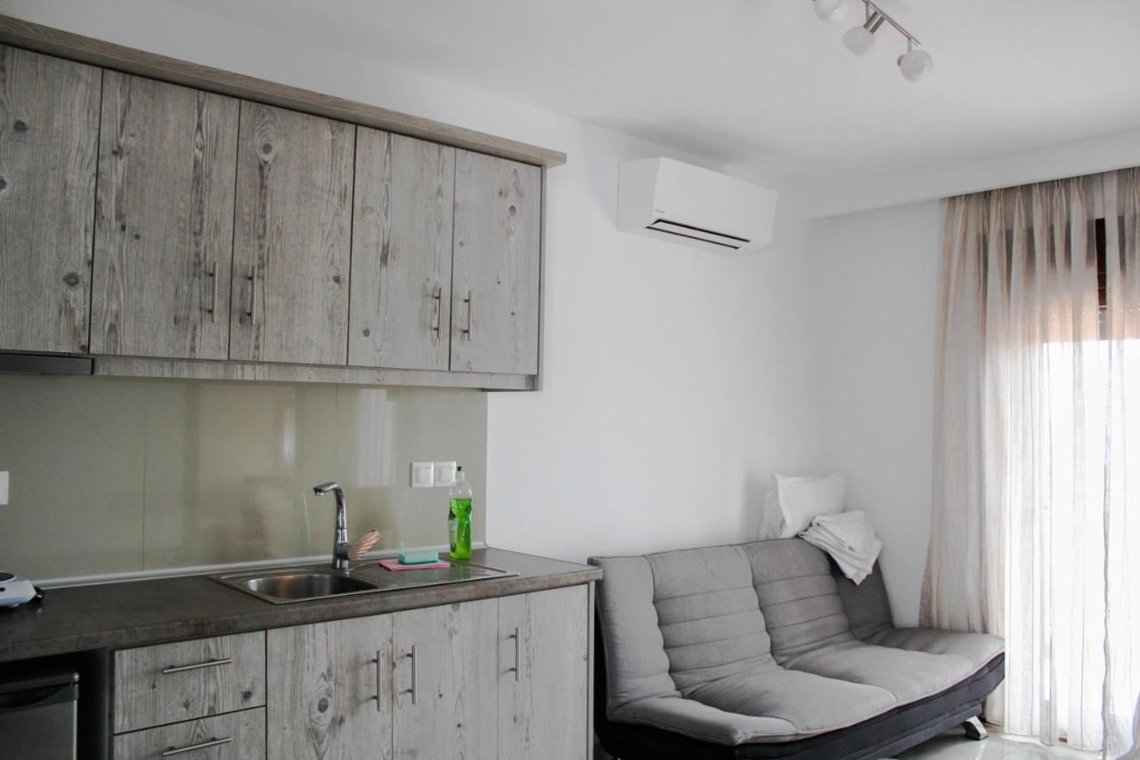 Theano Studios Paralia Sikias Exterior photo